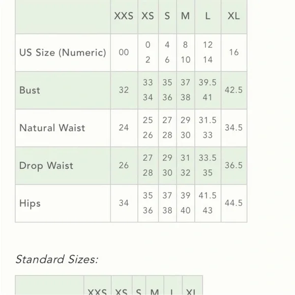 FARM RIO EMBROIDERED PEPLUM ROMPER SIZE Medium - Picture 5 of 9